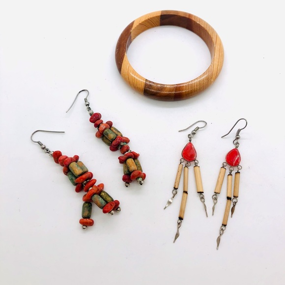 Vintage Southwestern Earrings & Wood Bangle Bracelet - Picture 9 of 9